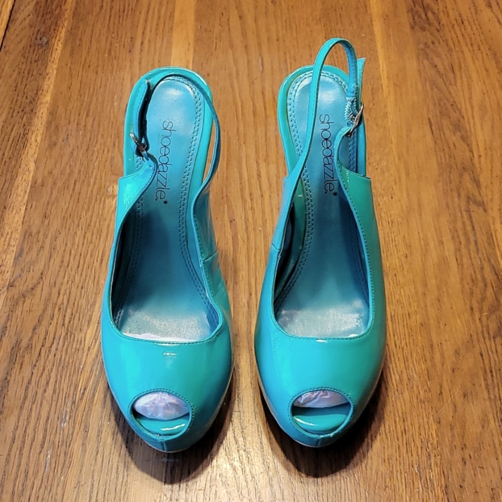 Shoedazzle sz 6 teal heels